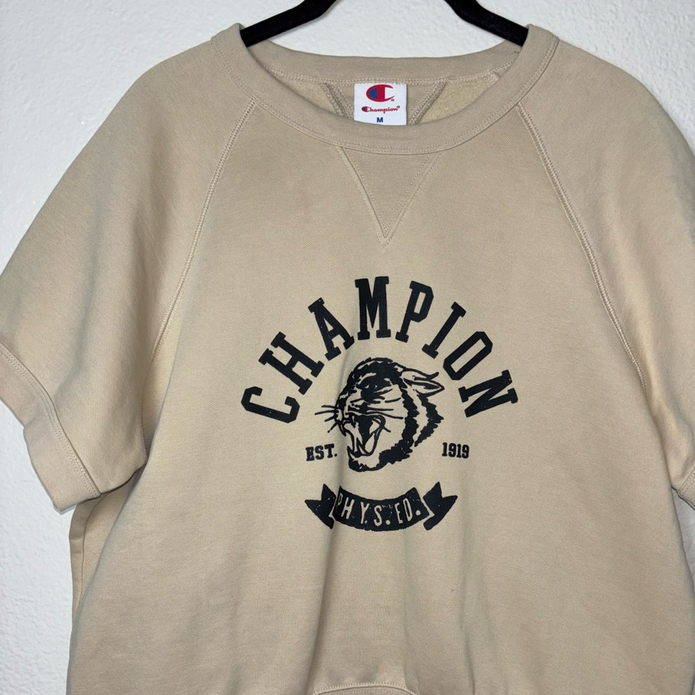 Champion Women's Short Sleeve Fleece Sweatshirt Size Medium Vintage Inspired Tan - Picture 6 of 16